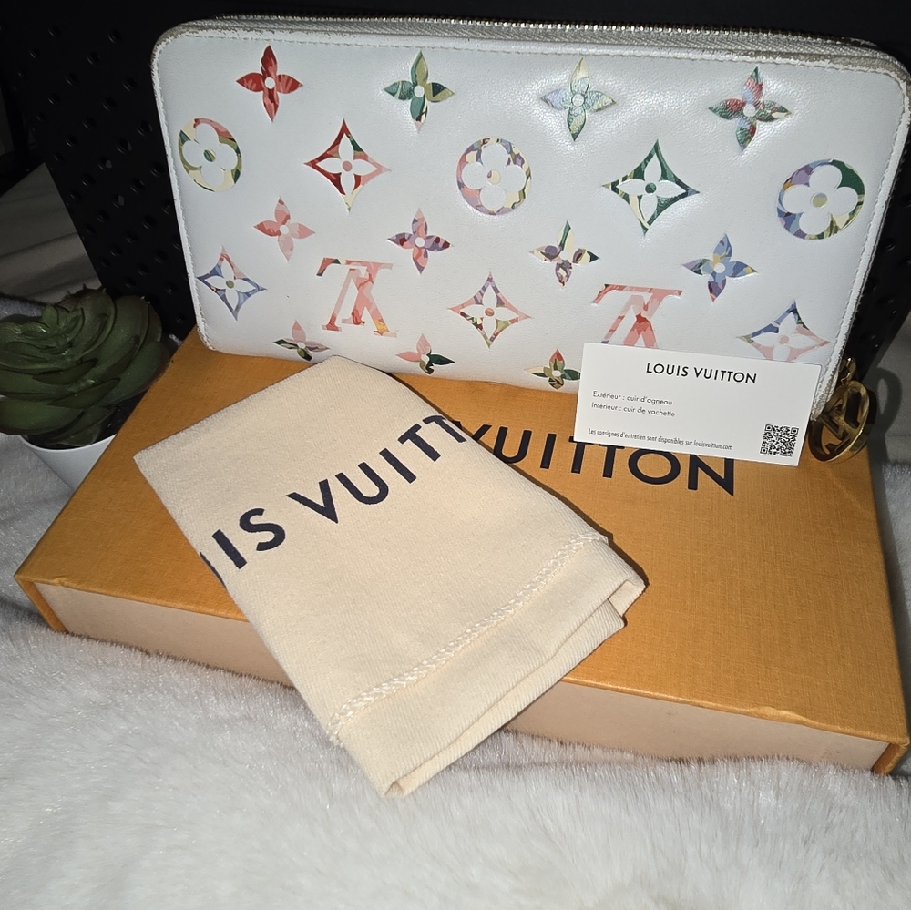 LOUIS VUITTON LV Garden Monogram Zippy Wallet Long Lamb Leather Blonde